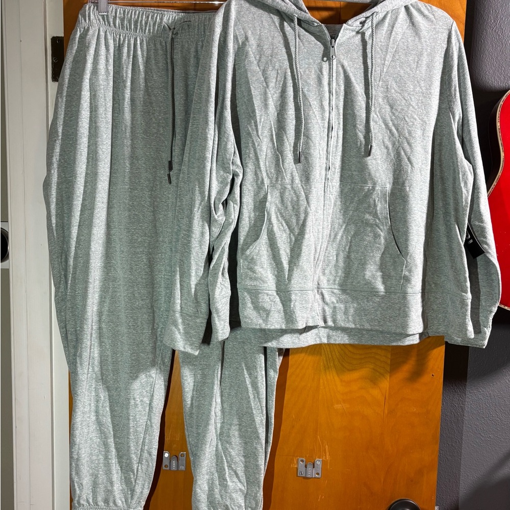 Ideology Light Green Hoodie and Sweatpants Set, size 3X